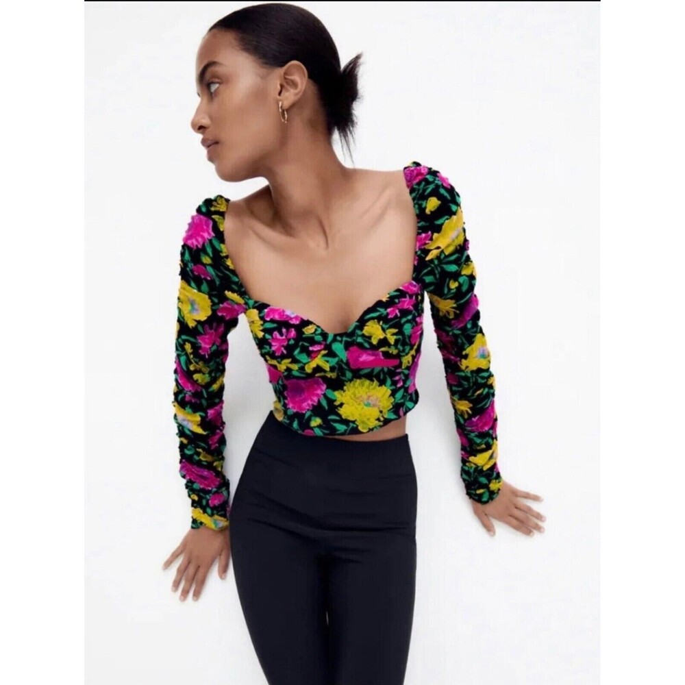 Zara womens Floral Sweetheart Neckline Cropped Blouse Top size Small (4 6 US)